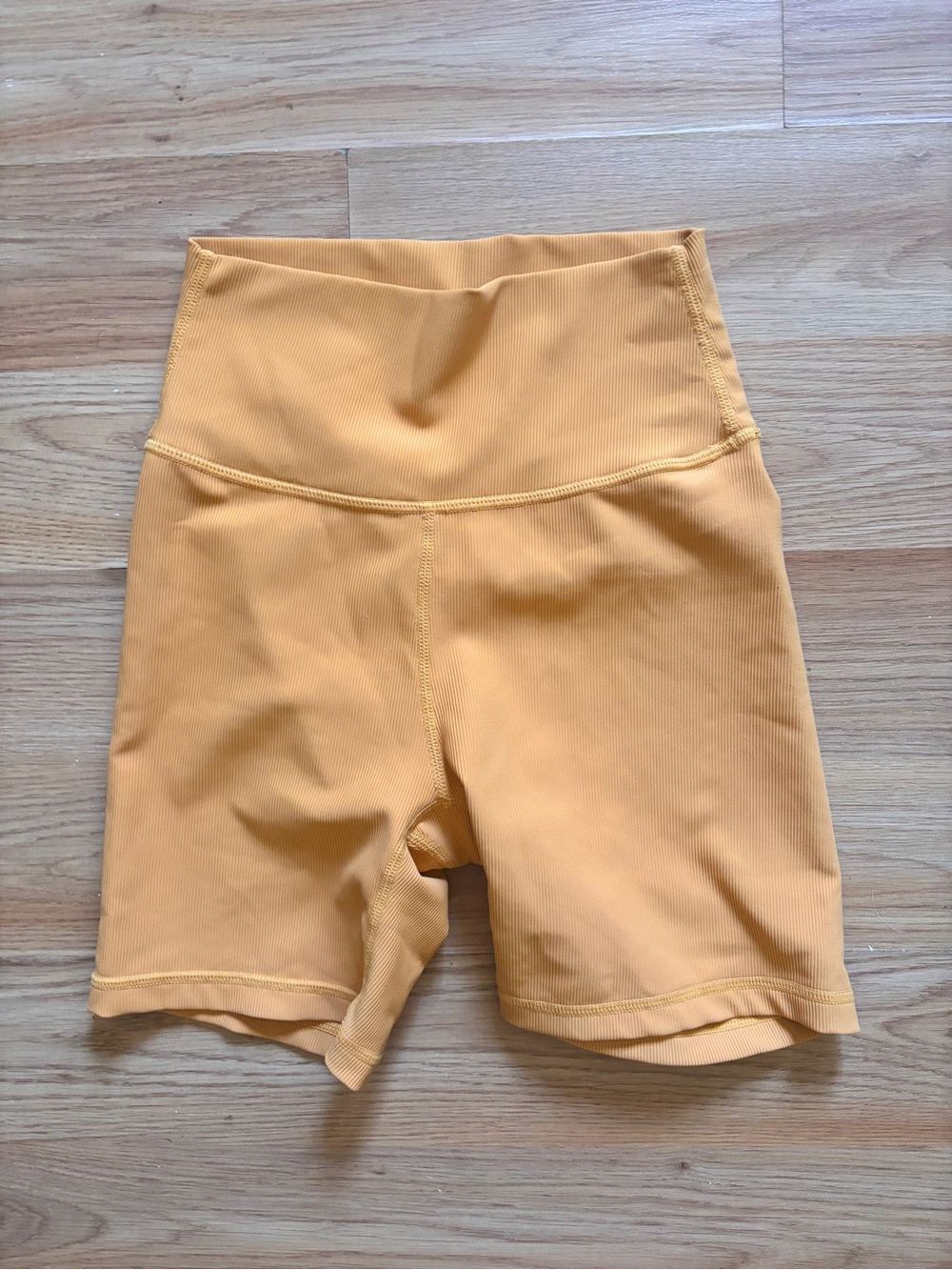 Will the label biker shorts